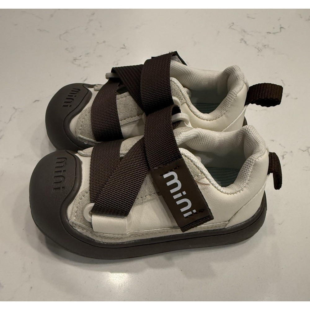 ToeTots MiniTrek Kids Sneakers EU 26 US Cream Brown Zero Drop Wide Toe NEW